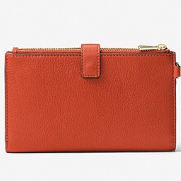 MICHAEL MICHAEL KORS
Adele Leather Smartphone Wallet Orange Never Carried - Picture 3 of 11